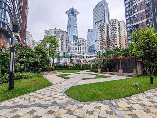 深圳福田香蜜湖天御香山花园天御香山 香蜜湖次新房 大4房 南北双阳台