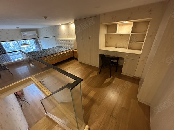 南昌红谷滩丰和北大道新力外滩9号铜锣湾旁精装loft公寓 家电齐全 整洁干净 1600每月出租房源真实图片