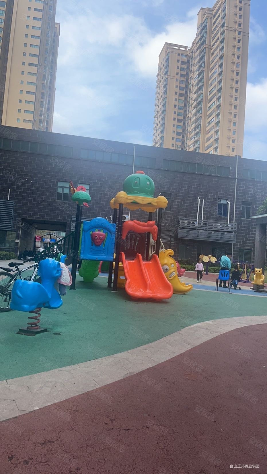 东方名城陈宜禧路3室2厅2卫1036平方米