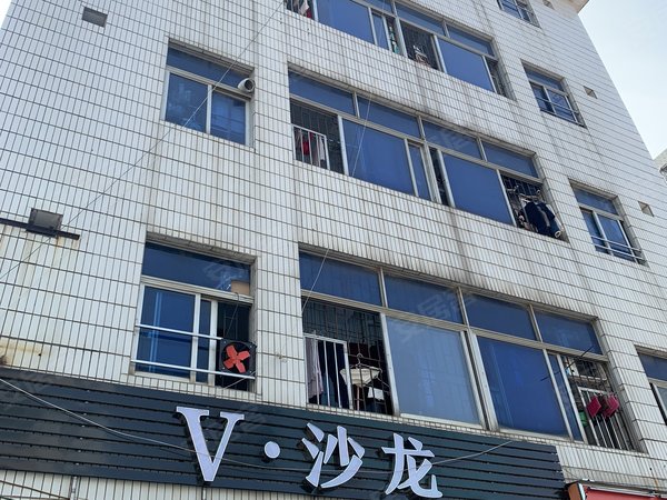 深圳龙岗爱联爱联b区小区不短租爱联地铁站单间一房1500起两房一厅都