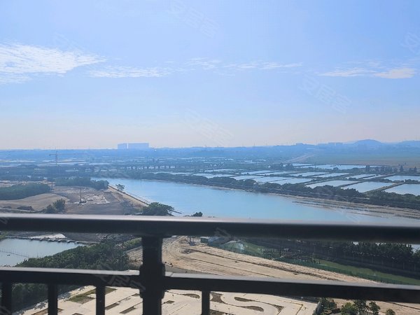 汕头濠江濠江城区恒大金碧江湾恒大金碧江湾 4室2厅2卫出租房源真实