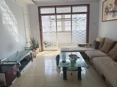 沂源城区银座西山新区3楼,带家具,洗衣机,热水器哦,年租1.35万出租房源真实图片