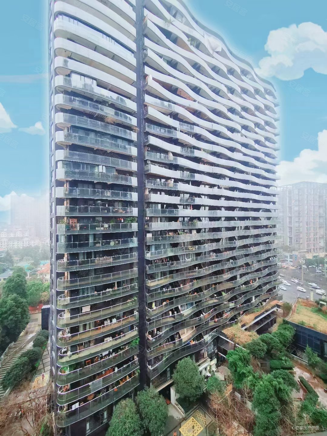 桐梓林首座套二双卫带地暖南北通透中间楼层大阳台