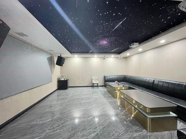 深圳宝安新安中海九号公馆(别墅)别墅第一次出租全齐看房有钥匙!