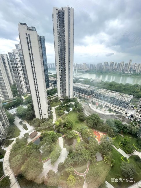 荣和天誉二期 正江景 好楼层看房方便有证4室2厅2卫