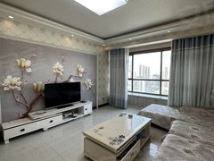 紫荆花园(香港街电脑城)高层两室两厅精装出租