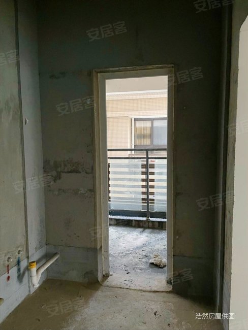 雍景苑 三室两厅  朝南