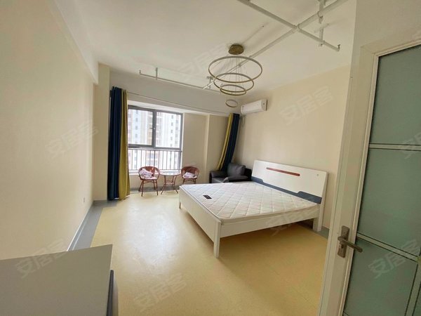 济南槐荫西客站中建锦绣广场公寓 民水民电 拎包入住 出行便利 临近西