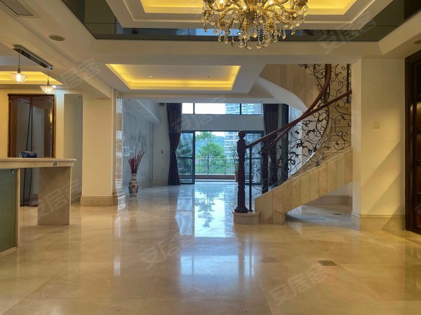 深圳龙华梅林关口星河丹堤星河丹堤全新装修复式,5房,实用超400平米