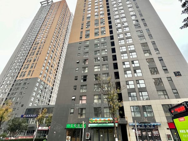 昆明盘龙金星立交桥金尚俊园(二期)无中介(个人)精装独卫阳台包水电