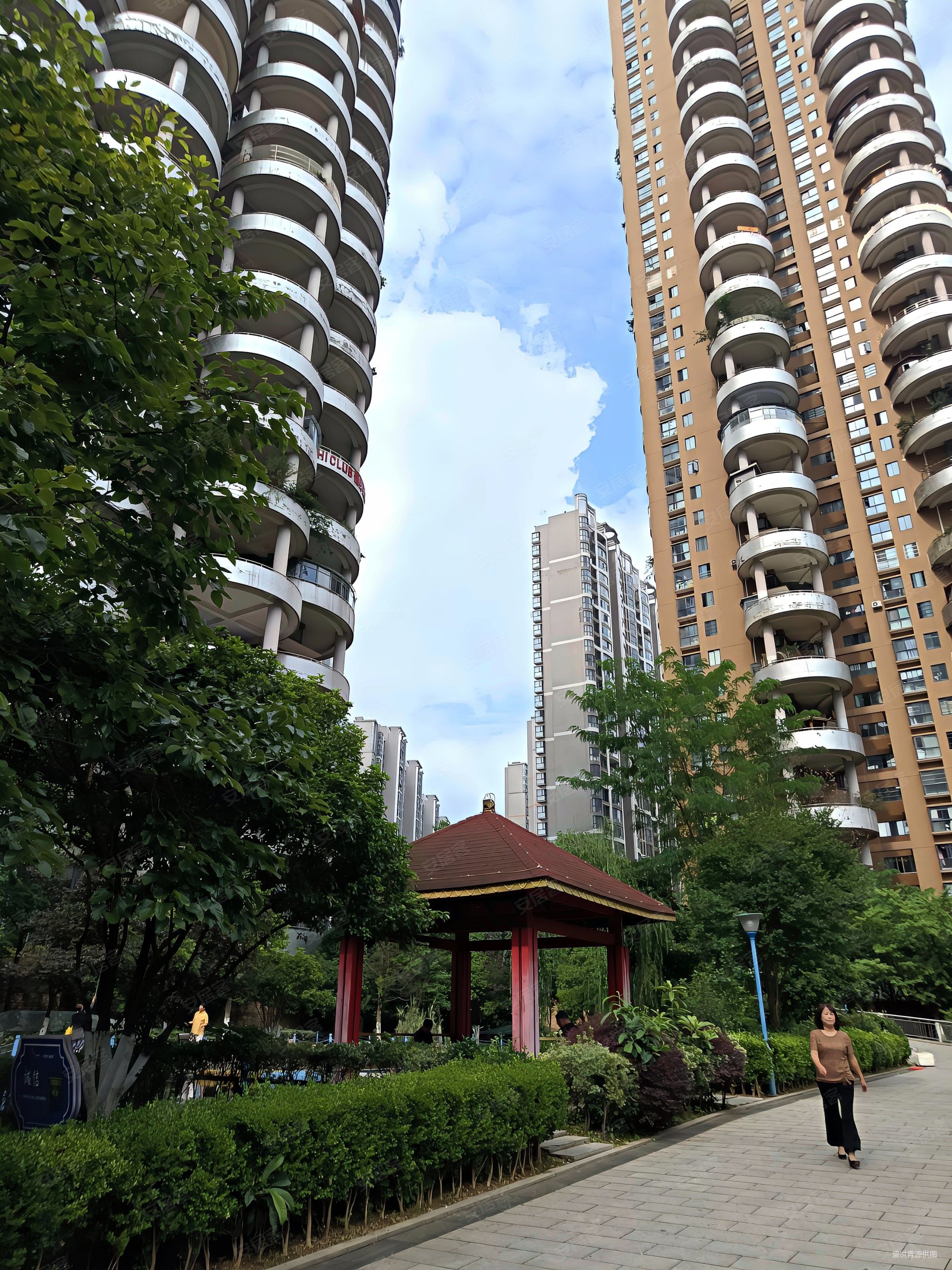 金阳世纪城龙禧苑可二改三房精装全齐80万关门卖随时看房