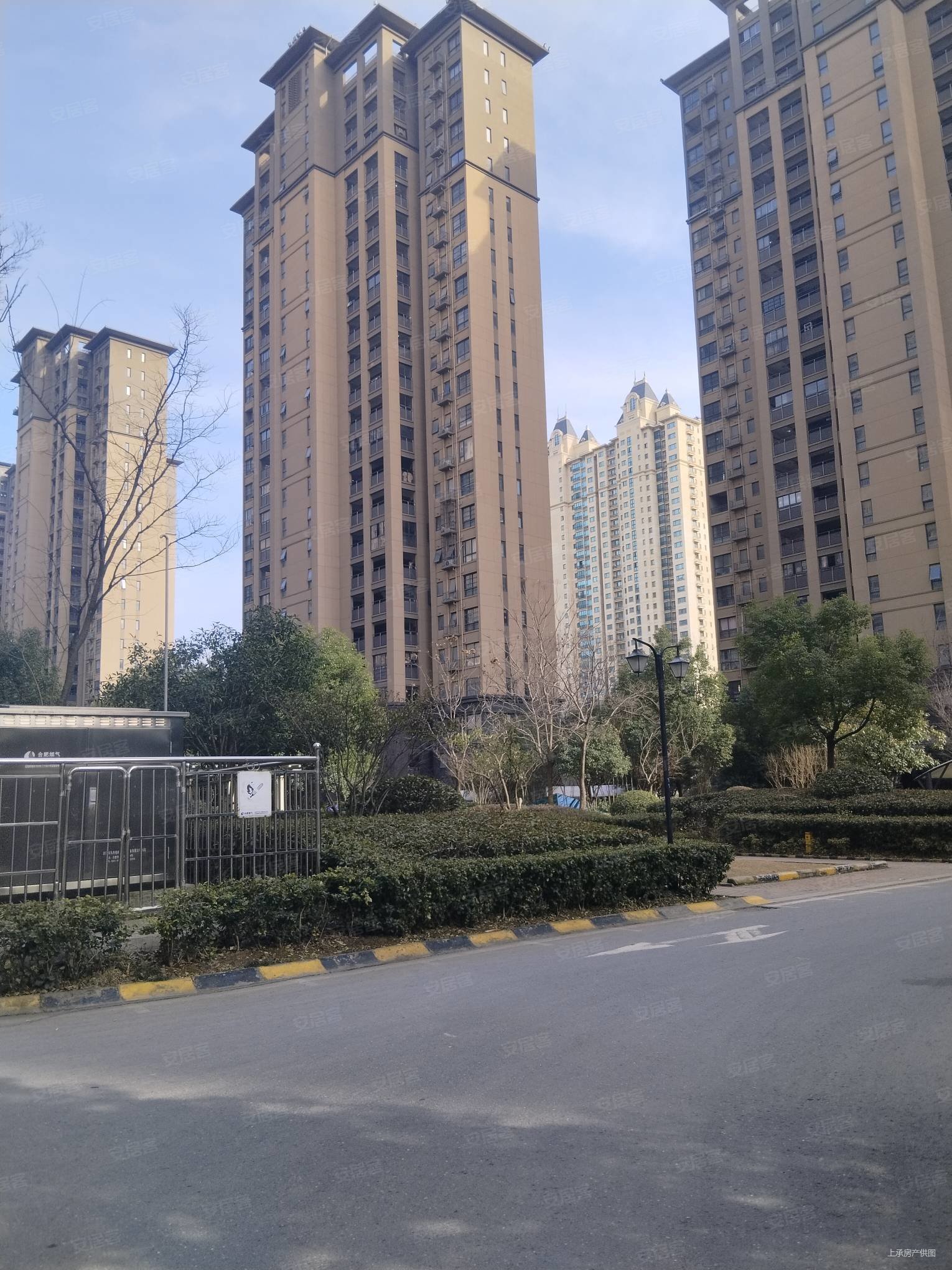 临地铁 出行方便 房龄新 精装好房 南北通透 商品房,北城中环城(一期)