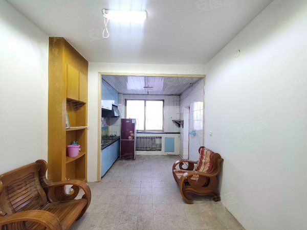 沈阳皇姑辽河金穗花园北行黄河大街旁 127平!办公!