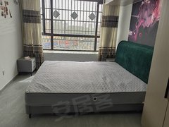 周口鹿邑上清湖公园中棉公寓,临近一小二中,周边配套设施齐全出租房源真实图片