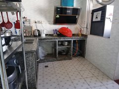 东方八所八所城区二环南路东15巷自建房 3室2厅2卫出租房源真实图片