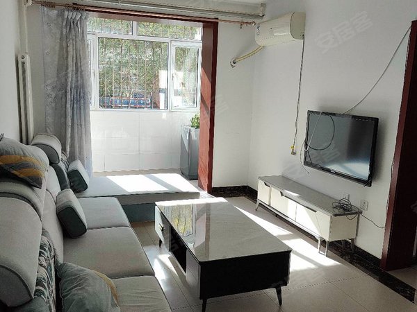 天津西青大寺龙居花园九区龙居花园一楼洋房!