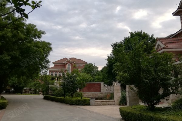 北京玫瑰园