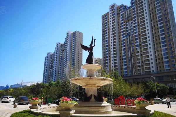 金地悦峰优点,不足,青岛金地悦峰怎么样,金地悦峰周边房产中介经纪人