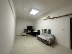 河池金城江金城江城区小区环境优美 ，楼下大型长沙出租房源真实图片