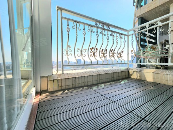 【多图】珠江帝景苑,广州塔租房,珠江帝景苑 高层南向5房 美丽装修