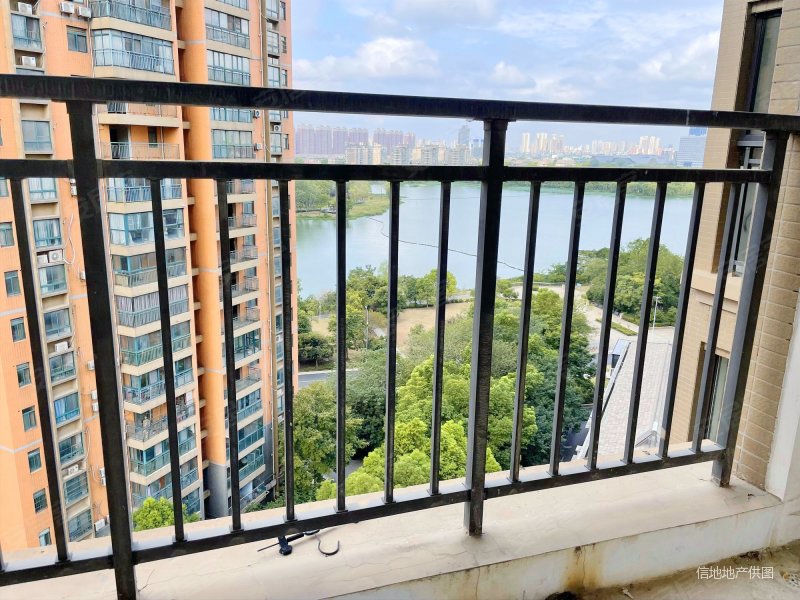 武汉房产网>武汉二手房>东西湖二手房>金银湖二手房>金湖湾>800_600