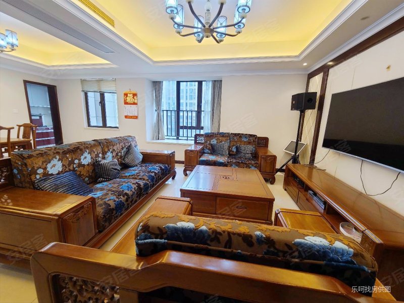 阳光城丽兹公馆中式精装四房