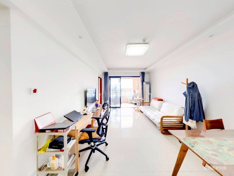 卢卡小镇 中层 精装两房