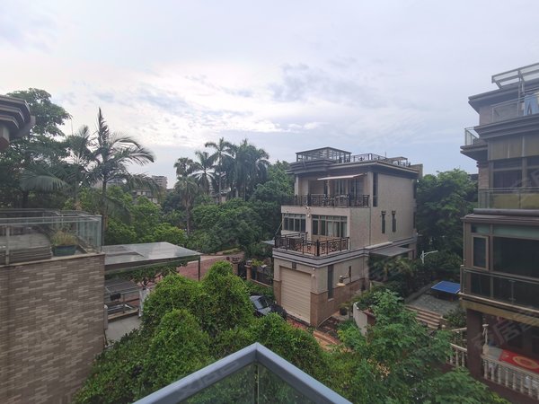 广州番禺星河湾珊瑚湾畔(别墅)珊瑚湾畔独栋别墅四房,没有家私,300多