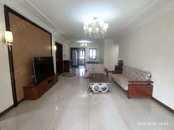 【多图】恒大御峰,西客站租房,紧邻印象济南西城实验恒大御峰精装电梯