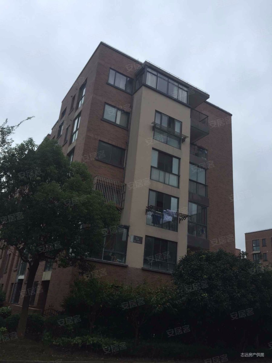 滴水湖馨苑(公寓住宅)2室2厅1卫87.35㎡南北340万