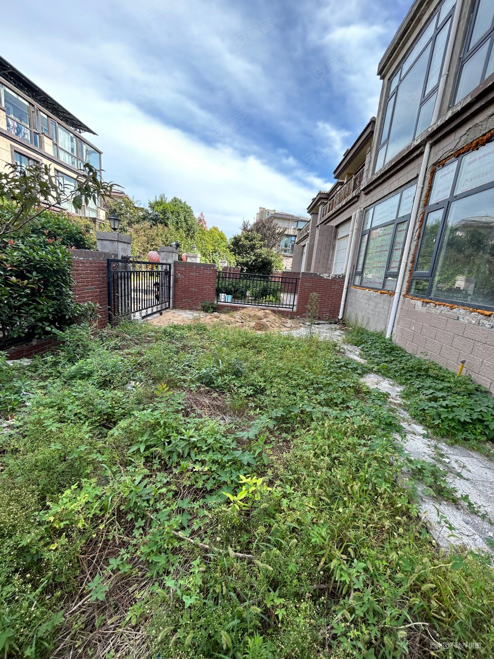 宿迁房产网>宿迁二手房>沭阳二手房>城东爱琴海二手房>汇峰紫苑>