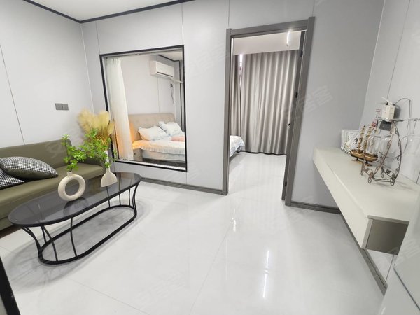 东阳横店明清宫苑下湖严居民小区横店繁荣街 一室 两室 多种户型 好停车 有电梯 空间超大出租房源真实图片