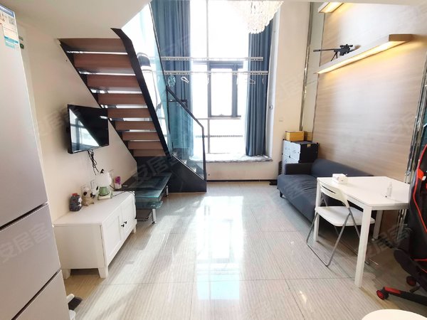 济南市中七贤恒大睿城(商住楼)恒大睿恒济南大学旁精装复式公寓急租