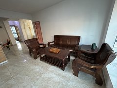 武夷山崇安崇安城区武夷学院附近封闭式小区电梯房精装修三室两卫，设备齐全拎包入住出租房源真实图片