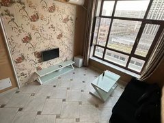 通化东昌万达广场可短租！红星美凯龙公寓1500包取暖物业宽带，电梯，一室出租房源真实图片