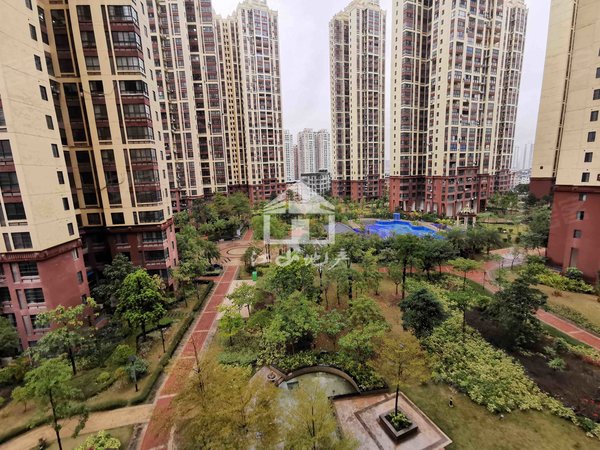 南宁江南白沙大道中旭中央城中旭中央城精装大四房拎包入住 看房方便