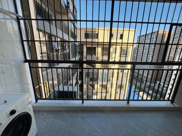 南宁西乡塘安吉鸿彦苑安吉万达附近创业路地铁口大单间配套1100押一付