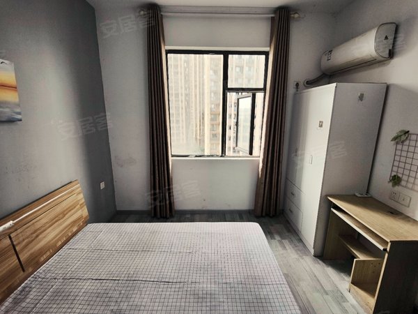 武汉洪山关西南湖康泰花园新竹苑直租 无中介 包物业 民水民电  房子