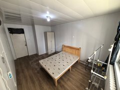 济南历城洪家楼花园小区(四区) 3室1厅1卫出租房源真实图片