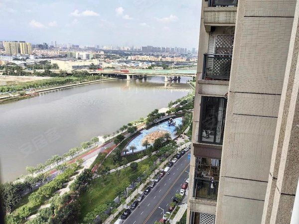 滨江一号一线望江4房,配置齐全,家具新,随时看房,南海租房-佛山58安居