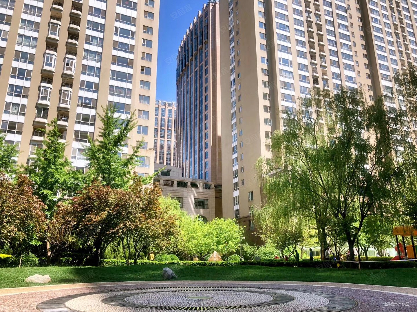 世贸国际公寓三居边户低层精装房随时看房