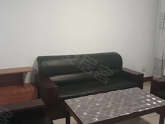 高平城区高平城区此房在实验小学附近，三室，水电暖齐全，交通方便。出租房源真实图片