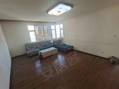 巴彦淖尔市临河临河城区四季花城四区 五室两厅四卫 2900月 商用居住都可以 可看出租房源真实图片
