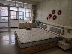 周口淮阳百家姓文化旅游城明仁学校附近,简单装修拎包入住,家电家具齐全!!!出租房源真实图片