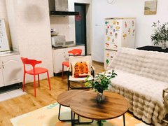 武汉洪山光谷广场世界城尚都 1室1厅1卫出租房源真实图片