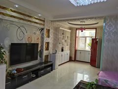 中卫沙坡头旅游购物广场南苑铭邸 步梯高层2室2厅1卫 86平 精装修 配套齐全出租房源真实图片