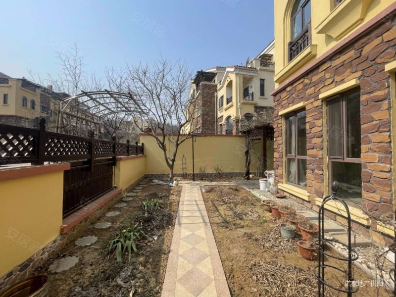 鲁能优山美地琴海园别墅