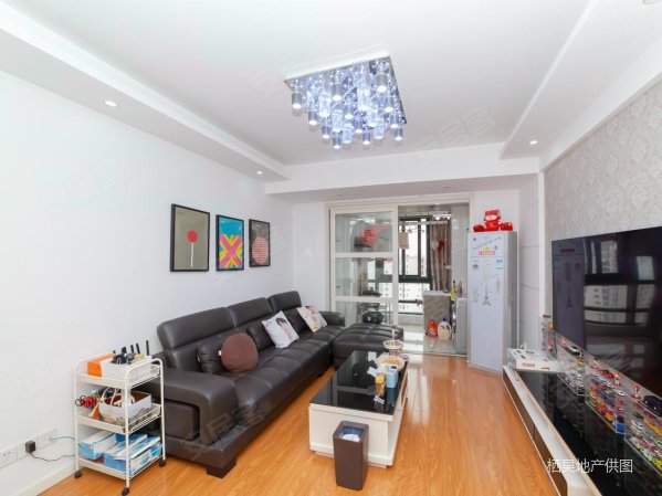 阳光龙庭精装两房保养好价格好谈看房方便