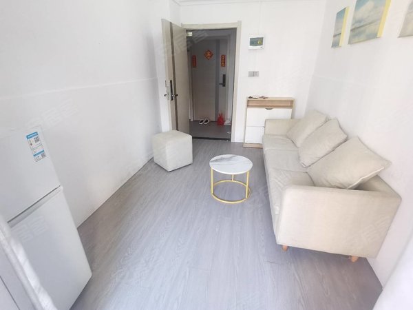 深圳龙华清湖玉翠新村一区4号线全新招租押一付一龙华汽车站周边配套