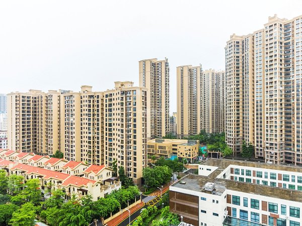 深圳龙岗龙岗中心城保利上城(商住楼)保利上城二房一厅出租,拎包入住